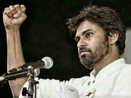 చీకటి చీల్చే చెగువేరా: పవన్‌ కల్యాణ్‌కు వినాయక్, హైపర్ ఆది, ఎంపీల బర్త్ డే విషెస్