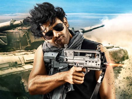 సాహో సెన్సేషన్: సల్మాన్ ఖాన్, అక్షయ్ కుమార్, కబీర్ సింగ్ రికార్డులు బద్దలు కొట్టిన ప్రభాస్