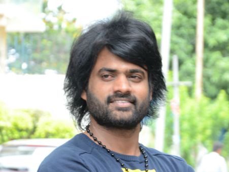 విజయ్‌దేవరకొండతో చేద్దామనుకున్నా.. పెళ్లిచూపులు చూసి అలా ఫిక్స‌య్యా: శ్రీ ప‌వార్‌