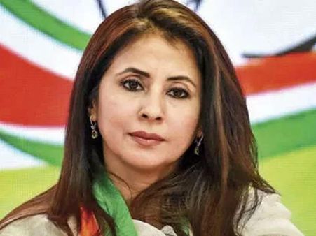 చిల్లర రాజకీయాలతో వేగలేక... ‘రంగీలా’ బ్యూటీ ఊర్మిళా సంచలన నిర్ణయం!