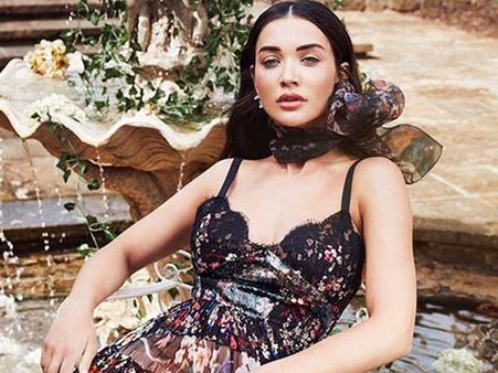 అమీ జాక్సన్ ను చూస్తే వామ్మో అనాల్సిందే.. ఎక్స్ పోజింగు అదుర్స్..