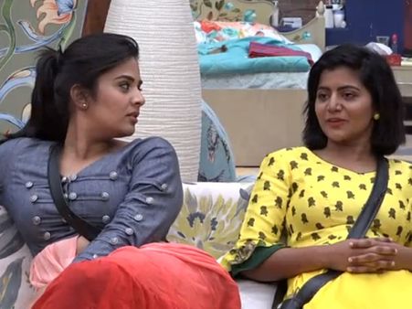 నేను హీరోయిన్ మెటీరియల్ కాదు.. శ్రీముఖిని బూతులు తిట్టేసిన శివజ్యోతి.. షాకింగ్ కామెంట్స్