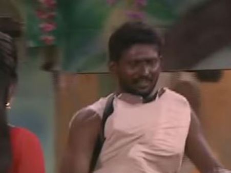 రాళ్ల కోసం పాకులాట.. ఆడనంటూ ఫైర్.. అది ఇవ్వడానికి ఒప్పకోని పునర్నవి