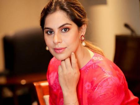 తండ్రికి కొడుకు అల్టిమేట్ గిఫ్ట్.. అతనికి భార్య అయినందుకు.. ఉపాసన ఎమోషనల్