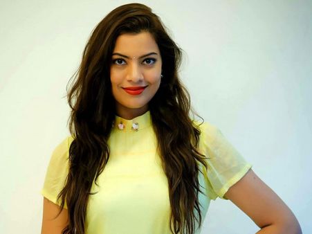 బిగ్ బాస్‌పై గీతామాధురి కామెంట్.. శ్రీముఖి ఫోటో షేర్ చేస్తూ! ఇన్‌డైరెక్ట్‌గా చెప్పేసింది