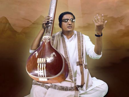 ప్రముఖ గాయని చిత్ర చేతుల మీదుగా ఘంటసాల ది గ్రేట్