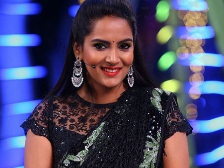 శివజ్యోతికి ఓటు వేయండంటూ దండోరా వేస్తోన్న హిమజ