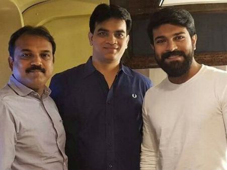 కొరటాల ఆఫీస్‌‌లో రామ్ చరణ్.. అసలేం జరుగుతోంది? కారణమిదేనా..?