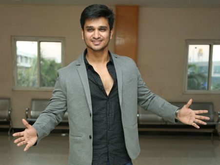 ఇండస్ట్రీలో ఆవిడ పిలిస్తే ఎవ్వరైనా వెళ్లాల్సిందే.. నైట్ డ్రెస్ వేసుకొని ఓ గంట రమ్మంది