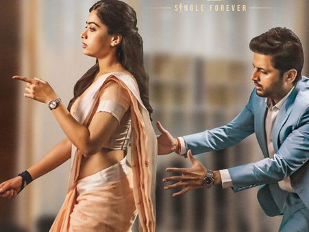 రొమాంటిక్ మూడ్‌లో నితిన్.. రష్మిక నడుముపై మోజు పడి!