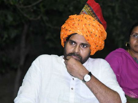 మహాకార్యం కోసం పవన్ పయనం.. ఆయన మరణం కలిచివేసిందంటూ!