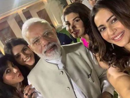 ప్రధానితో రకుల్ సెల్ఫీ.. ఎమోషనల్ పోస్ట్