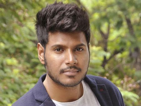 వామ్మో సందీప్ కిషన్ మాములోడు కాదు.. ఆ విషయంలో మంచి ప్లానే వేశాడు..