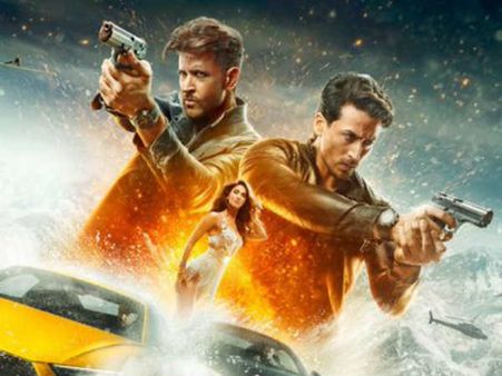 300 కోట్లు కొల్లగొట్టిన వార్.. కబీర్ సింగ్ రికార్డులు బ్రేక్