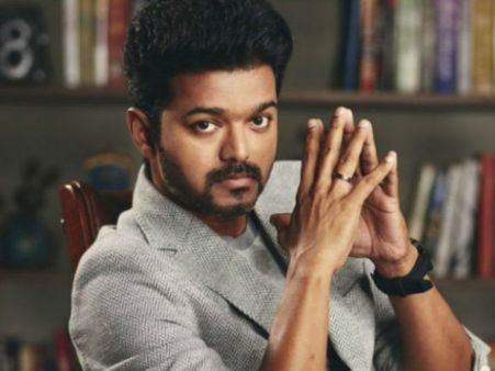 విజిల్ ఫస్ట్ టాక్: ఓవరాల్‌గా చూస్తే విజయ్..