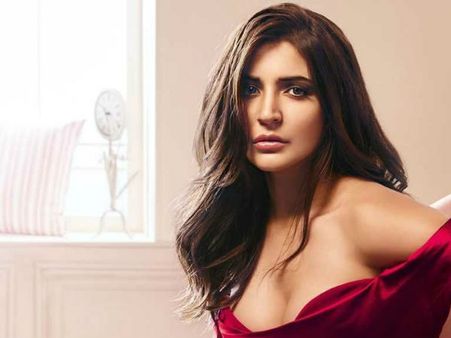 మాజీ ప్రియుడి విషయంలో నిందలు.. బ్లాస్ట్ అయిన అనుష్క శర్మ.. చివరకు చెప్పక తప్పలేదు