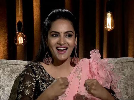 హిమజ చేసిన పనికి నెటిజన్ల ప్రశంసలు.. ఆ కోరిక తీరకపోయినా.. అలా జరిగిందంటూ కామెంట్లు