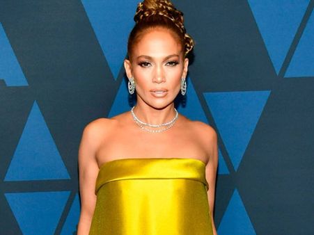 ఆ డైరెక్టర్ లైంగికంగా వేధించాడు.. ఆడిషన్స్ సమయంలో వెకిలి చేష్టలు.. స్టార్ హీరోయిన్