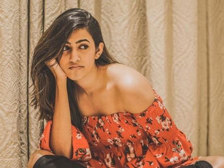 నిహారిక నయా స్కెచ్.. చిరంజీవి, నాగబాబుకు చెప్పి మరీ! మెగా డాటర్ సంచలనం