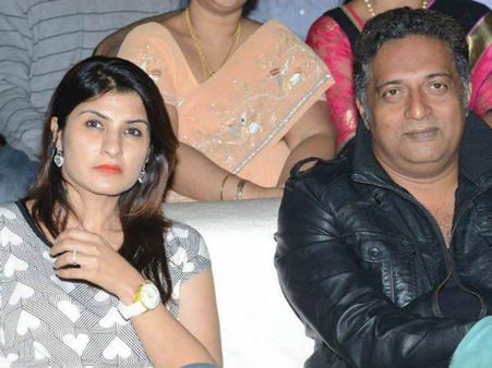 ప్రకాశ్ రాజ్‌ను అంత మాట అనేసిన భార్య.. వైరలవుతోన్న ట్వీట్