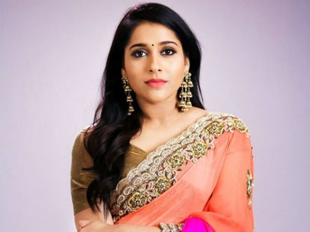 నేను మారడానికి కారణం అదే.. ప్లీజ్ ఈ వీడియో చూడండి.. రష్మీ గౌతమ్ ట్వీట్