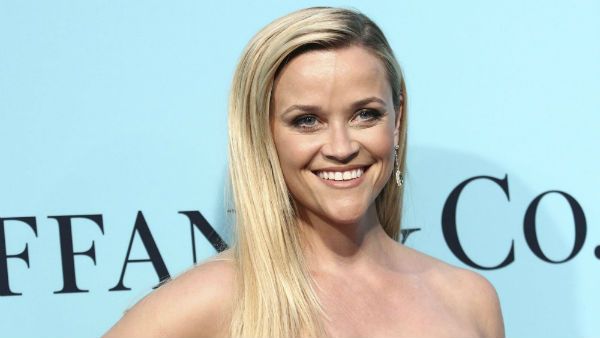 16 ఏళ్ల వయసులోనే ఆ డైరెక్టర్.. డబ్బు కావాలి కాబట్టి తప్పలేదు! సినీ నటి షాకింగ్ కామెంట్స్