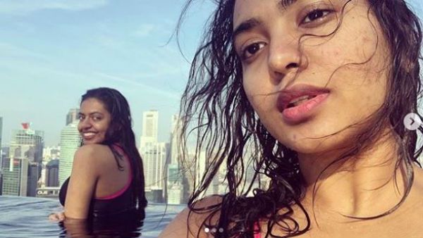 హాట్ హాట్‌గా జీవితరాజశేఖర్ కూతుళ్లు.. బికినీ వేసి ఫుల్ ఎంజాయ్!