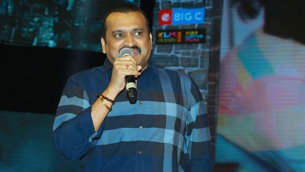 మొత్తం తీసేసినా ఫీలయ్యేవాడిని కాదంటూ.. దర్శకుడిపై బండ్ల గణేష్ ఫైర్