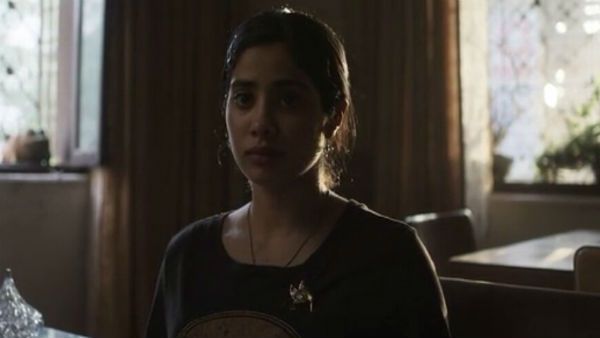 ఆయనతో కలిసి పనిచేయడం మర్చిపోలేని విషయం.. వాటి వల్ల చెమటలు పట్టేవి