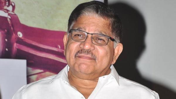 అడ్డు పడిన అల్లు అరవింద్.. ఇరకాటంలో త్రివిక్రమ్.. చిక్కుముడి వీడేదెలా..?