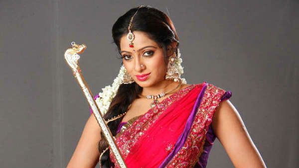 యాంకర్ ఉదయభాను సరదా.. ఏకంగా దాన్నే కొనేసిందిగా!