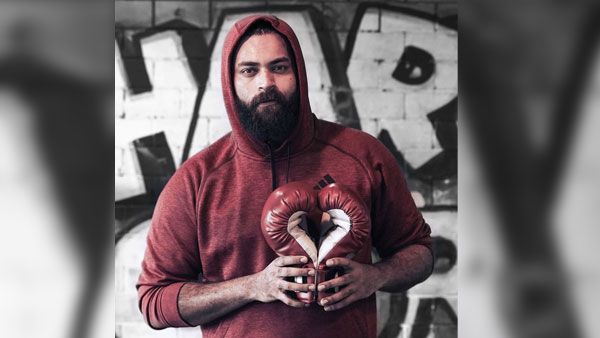 RRR వదిలిన డేట్‌కు మెగా ప్రిన్స్ ఓటు.. !!