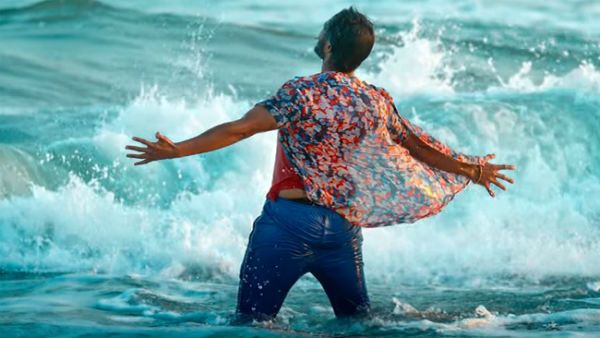 ఉప్పెన ఫస్ట్ వేవ్.. కన్‌ఫ్యూజన్‌లో నెటిజన్లు.. సమాధానమిస్తున్న మైత్రీ