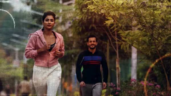 మోస్ట్ ఎలిజిబుల్ బ్యాచిలర్ ''మనసా మనసా'' లిరికల్ సాంగ్: సిద్ శ్రీరామ్ మ్యాజిక్