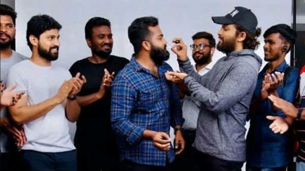 మొత్తానికి అలా బయటపడ్డ అల్లు అర్జున్ లుక్.. సుకుమార్ భలే స్కెచ్ వేశారే!!