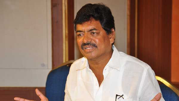 ఆ పనిలో నిమగ్నమైన శివాజీ రాజా.. అలీ సహా మరో నలుగురిని ఇన్వాల్వ్ చేస్తూ..!