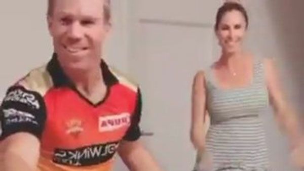 బుట్టబొమ్మ ఫీవర్ మామూలుగా లేదే.. క్రికెటర్ వీడియో వైరల్