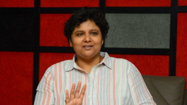 రూమర్స్‌కు రేటింగ్.. ఫేక్ న్యూస్‌పై డైరెక్టర్ చురక