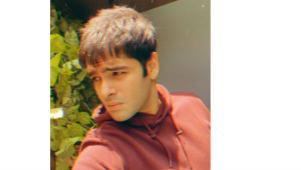 రామ్ స్టన్నింగ్ లుక్.. అమాంతం పదేళ్లు వెనక్కి!