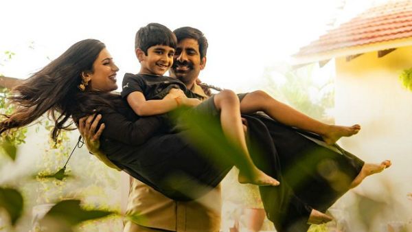 ఫ్యామిలీతో రవితేజ ఎంజాయ్.. క్రాక్ కొత్త పోస్టర్ వైరల్