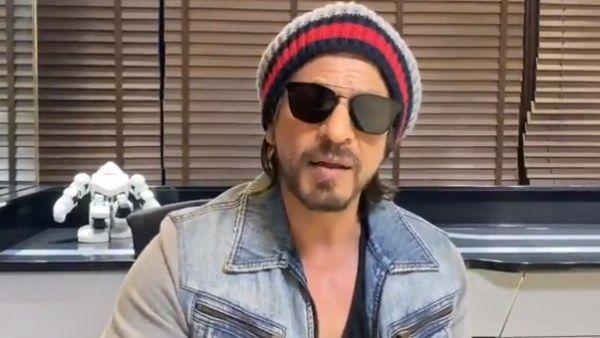 వారికి అండగా బాద్‌షా.. షారుఖ్‌పై ప్రపంచ ఆరోగ్య సంస్థ ప్రశంసలు