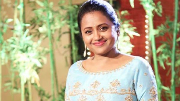 పులిహోర కలుపుతున్నా.. వచ్చేస్తారా? అంటోన్న సుమ