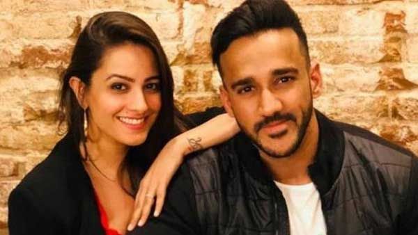 పబ్‌లో అందరి ముందే భర్తను దారుణంగా.. ఉదయ్ కిరణ్ హీరోయిన్ ఏం చేసిందో చూడండి (వీడియో)