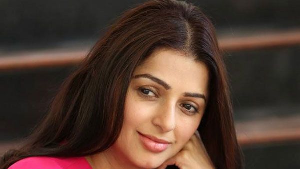 నటిగా ఇరవై యేళ్లు.. మీరు చూపించిన ప్రేమే కారణం.. భూమిక ఎమోషనల్ పోస్ట్