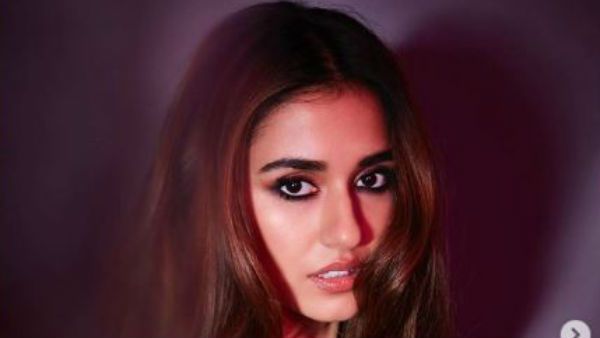 బికినీలో అదరగొట్టిన దిశాపటానీ.. స్విమ్‌సూట్‌లో బీచ్ బ్యూటీ‌గా లోఫర్ భామ