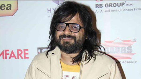 ప్రముఖ మ్యూజిక్ డైరెక్టర్‌కు పితృవియోగం.. సినీ ప్రముఖుల పరామర్శ