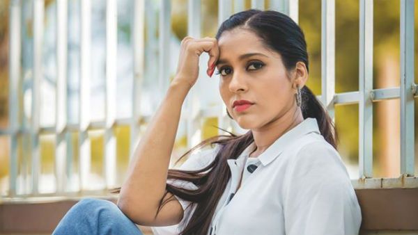 ఆ పాత్రను ఒప్పుకుని చాలా పొరపాటు చేశా.. నా ఆశ నిరాశైంది.. యాంకర్ రష్మీ కామెంట్స్