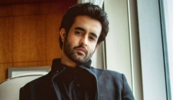 బాలీవుడ్‌ హీరో తల్లికి కరోనా వైరస్.. గృహ నిర్బంధంలో ప్రస్థానం హీరో