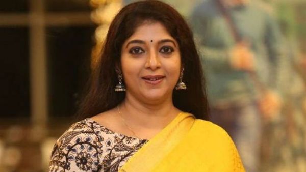 ఆయన మరణంతో ఒంటరినయ్యా.. అందుకే పెళ్లి చేసుకోలేదు.. సితార ఎమోషనల్‌