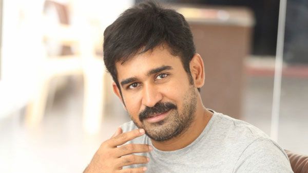 పీకల్లోతు నష్టాల్లో నిర్మాత.. విజయ్ ఆంటోని సంచలన నిర్ణయం.. ఎంత తగ్గాడంటే